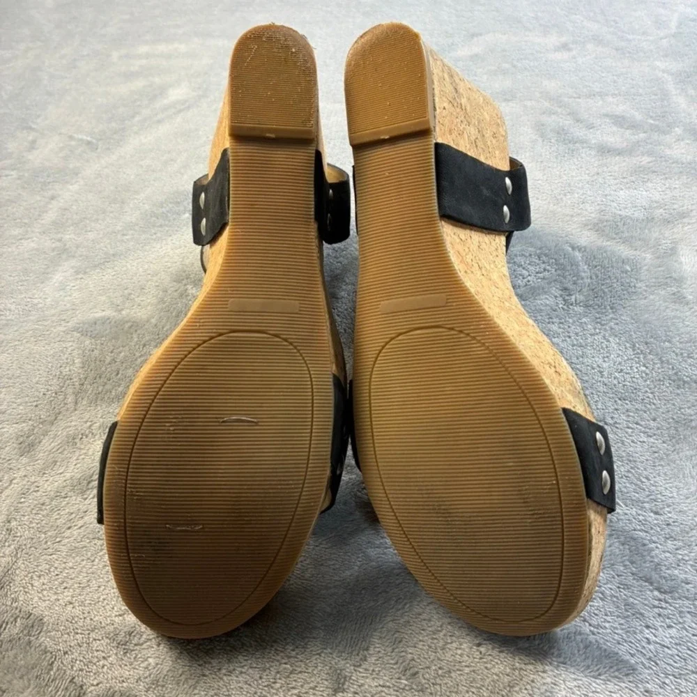 Lucky Brand McDowell Black Leather Cork Wedge Heel Sandals Womens 8M LK-MCDOWELL